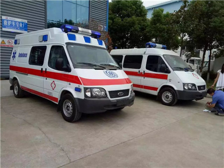福特全順V348救護(hù)車銷售15271321777 (12)