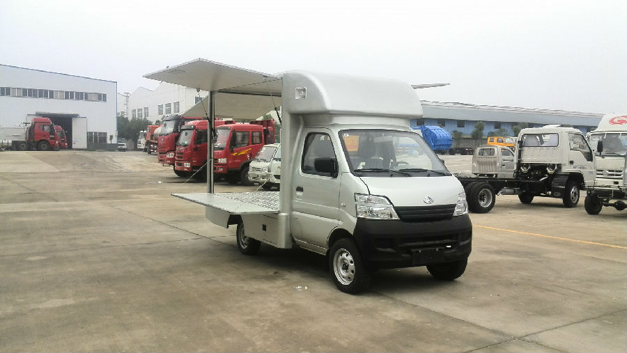 流動售貨車13635736567