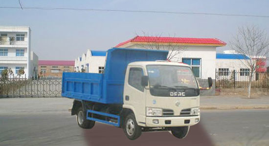 東風(fēng)小霸王自卸垃圾車(4-5立方)