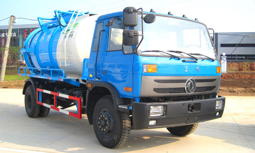 東風(fēng)145吸污車
