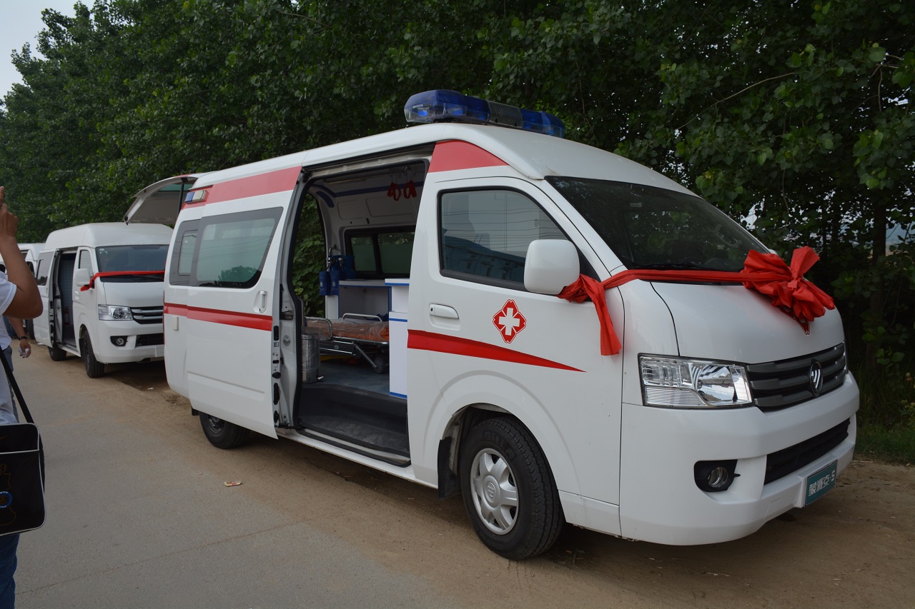 福田風(fēng)景救護(hù)車-轉(zhuǎn)送型救護(hù)車
