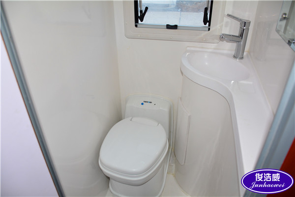 俊浩房車:400-0722860