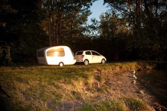 點擊圖片進(jìn)入下一頁 德國設(shè)計水陸兩棲房車